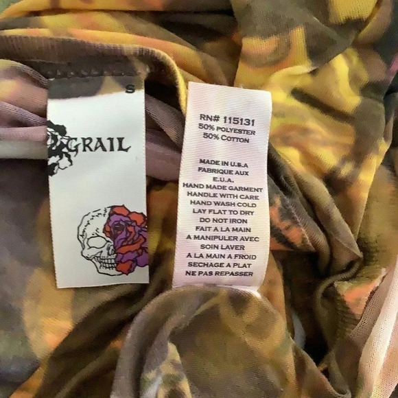 Grail Sublimation Size XS Fitted Tee. Made in USA New - Picture 4 of 4